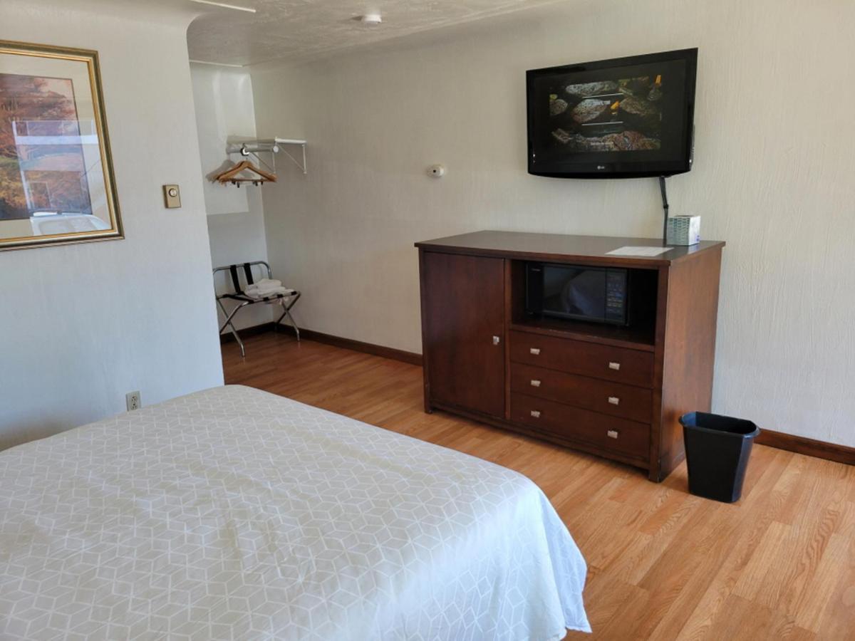 Oceanside Motel Hoquiam ภายนอก รูปภาพ